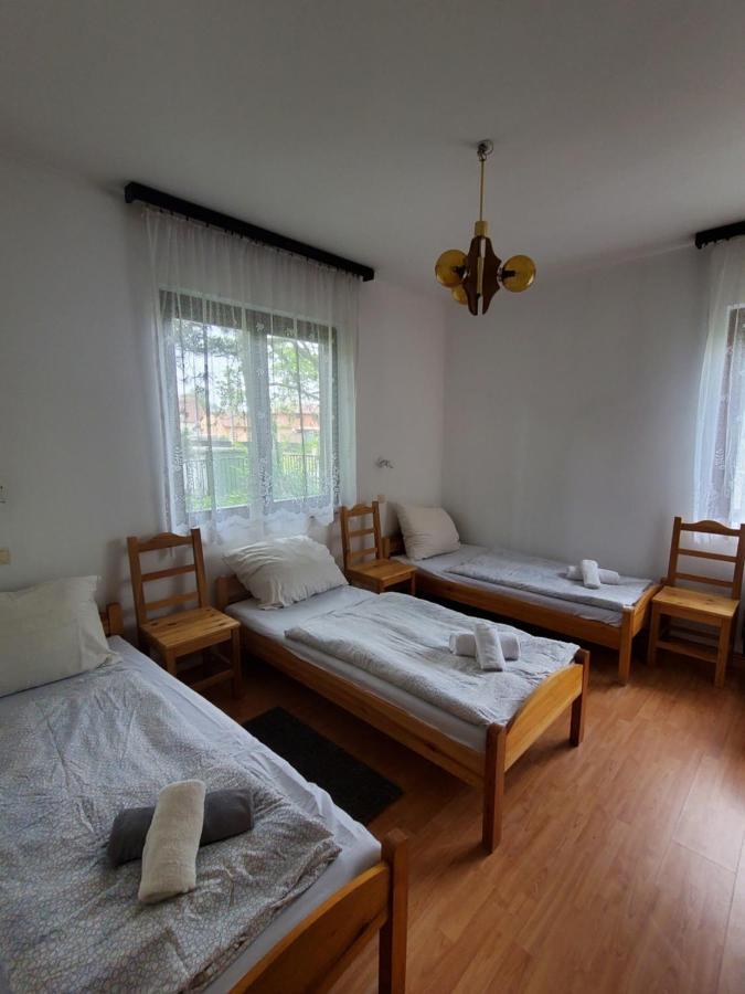 Liget Ueduelo Siofok Bed & Breakfast Exterior photo