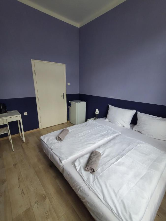 Liget Ueduelo Siofok Bed & Breakfast Exterior photo