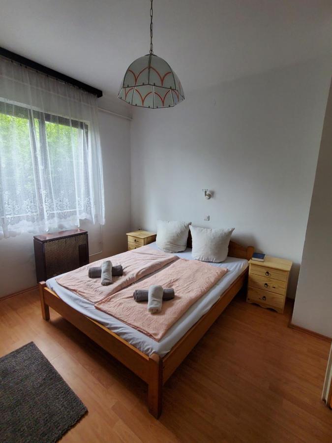 Liget Ueduelo Siofok Bed & Breakfast Exterior photo